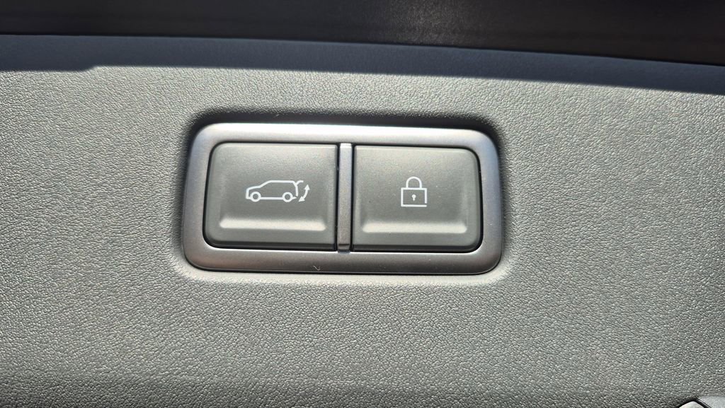 New 2026 Kia EV9 Land image 16