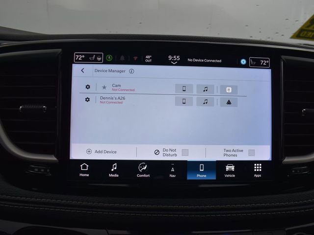 Used 2024 Chrysler Pacifica Select image 26