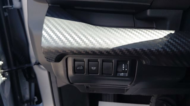 Used 2025 Subaru Ascent Premium AWD/4WD image 17