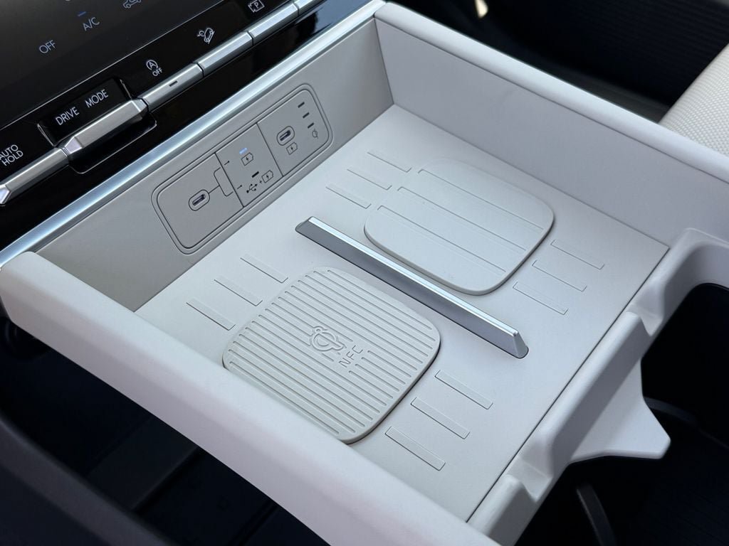 New 2026 Hyundai Santa Fe SEL FWD image 26