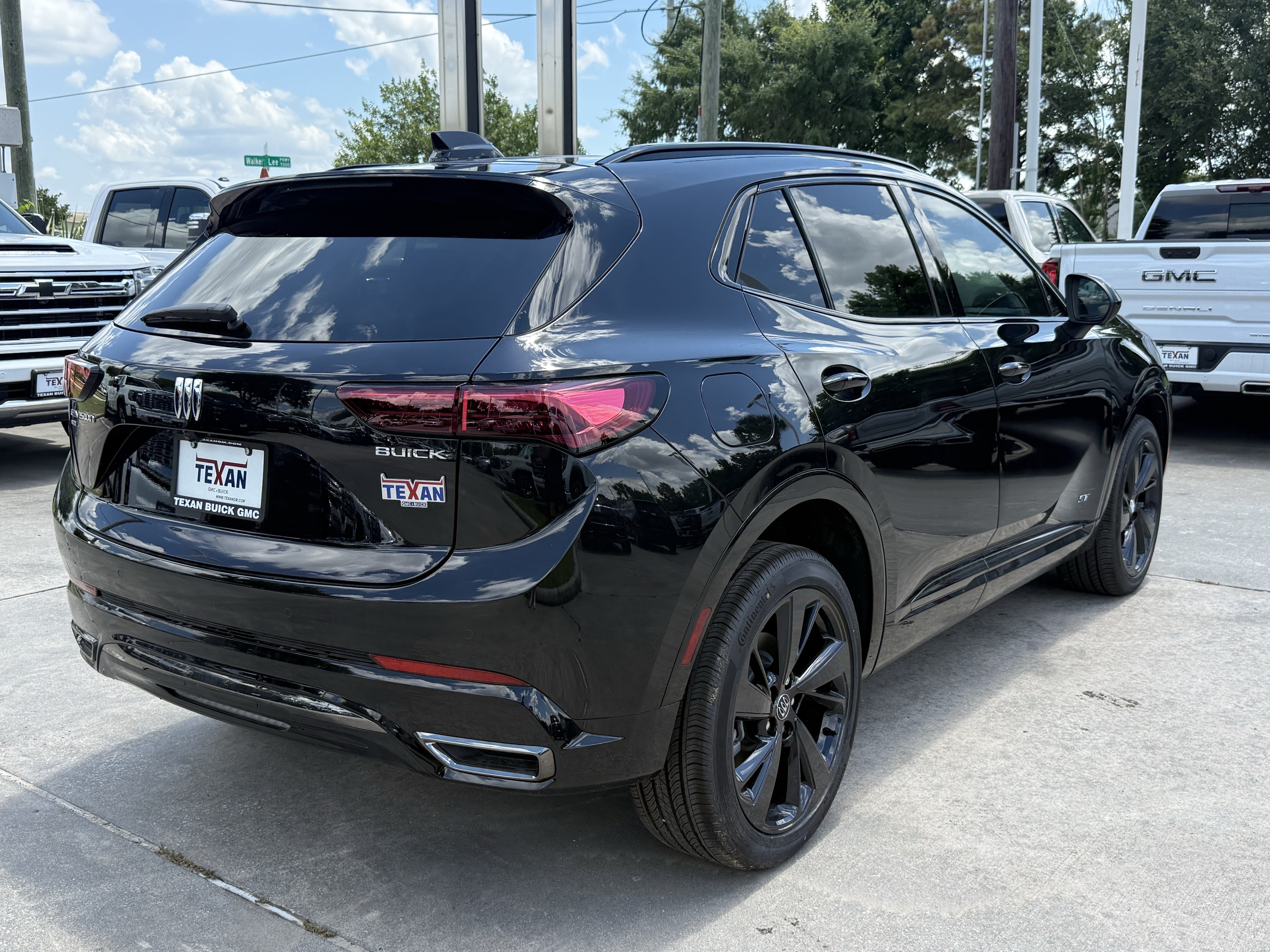 New 2026 Buick Envision Sport Touring AWD/4WD image 5