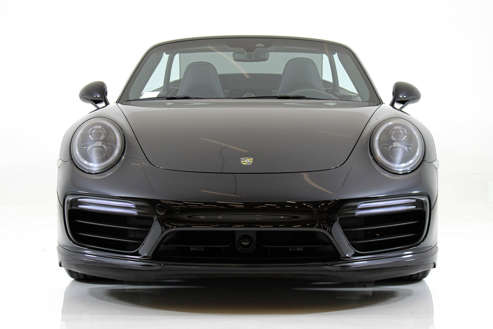 Used 2019 Porsche 911 Turbo S AWD/4WD image 17