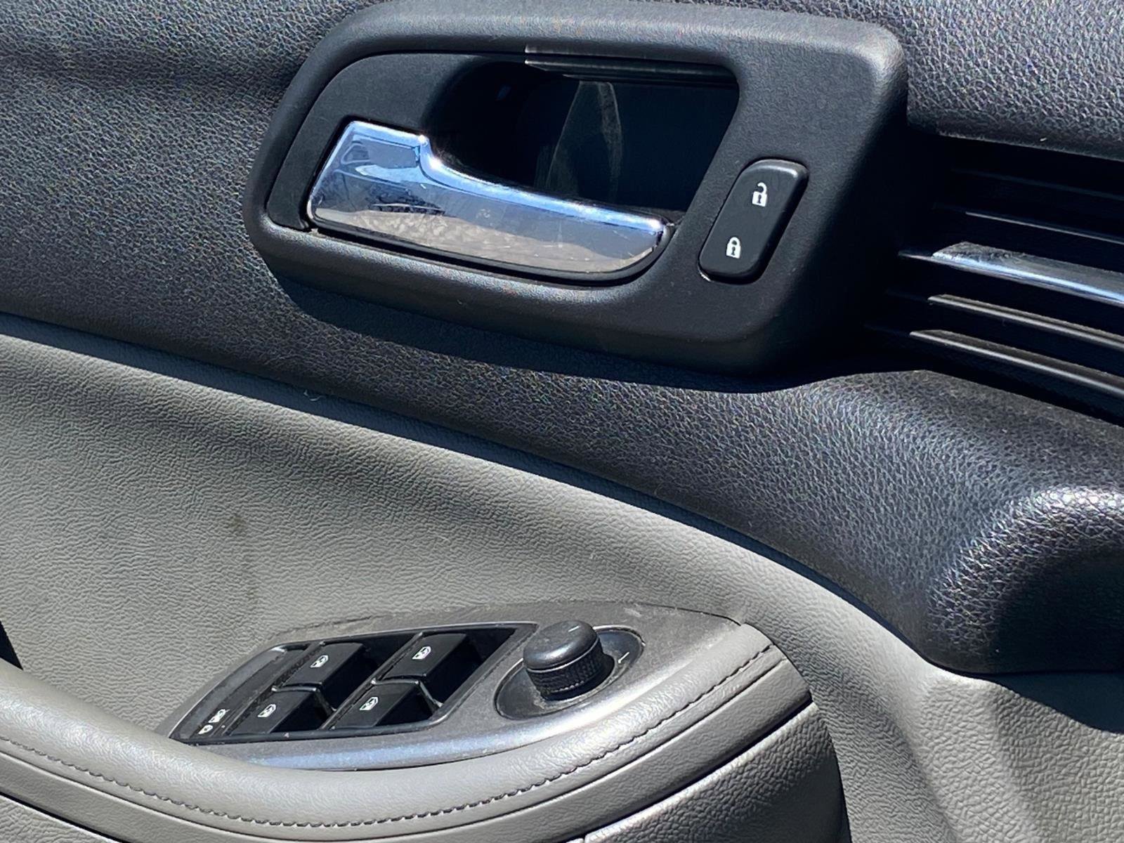 Used 2014 Chevrolet Malibu LS FWD image 13