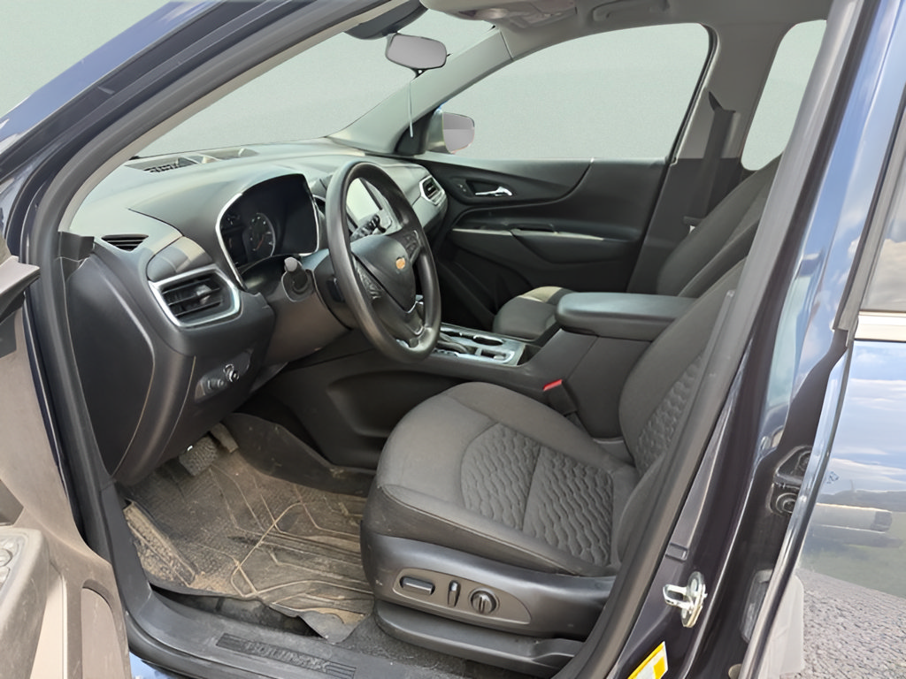 Used 2018 Chevrolet Equinox LT FWD image 35