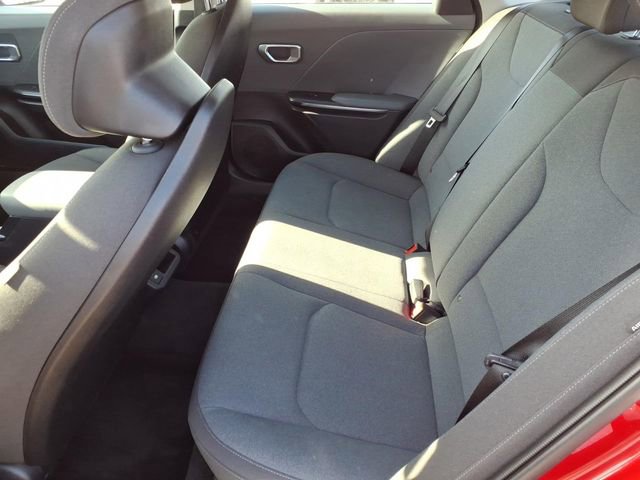 Used 2025 Kia K4 FWD image 11