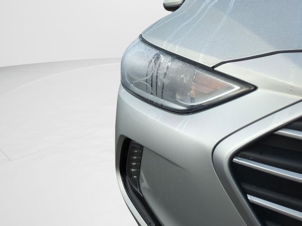 Used 2017 Hyundai Elantra Value Edition image 9