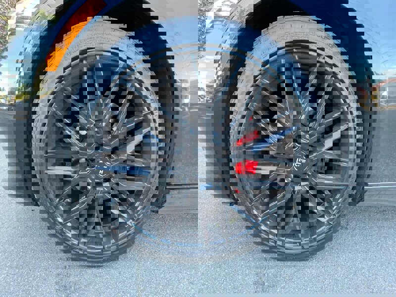 Used 2013 BMW 335i Convertible image 13