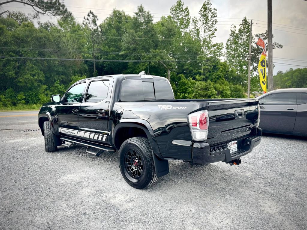Used 2023 Toyota Tacoma TRD Sport RWD image 2
