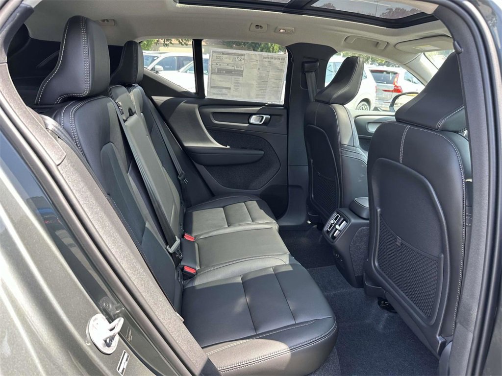 New 2026 Volvo XC40 B4 Plus w/ Climate Package image 12