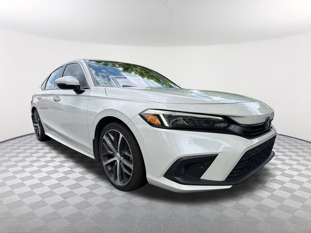 Used 2024 Honda Civic Touring image 3