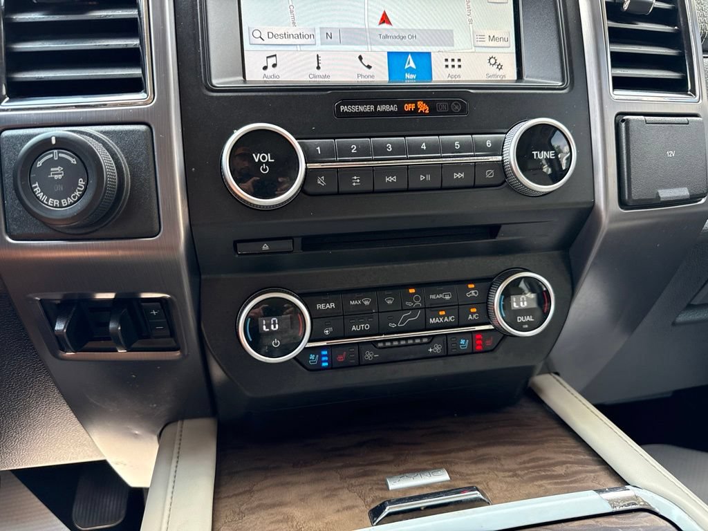 Used 2018 Ford Expedition Max Platinum AWD/4WD image 44