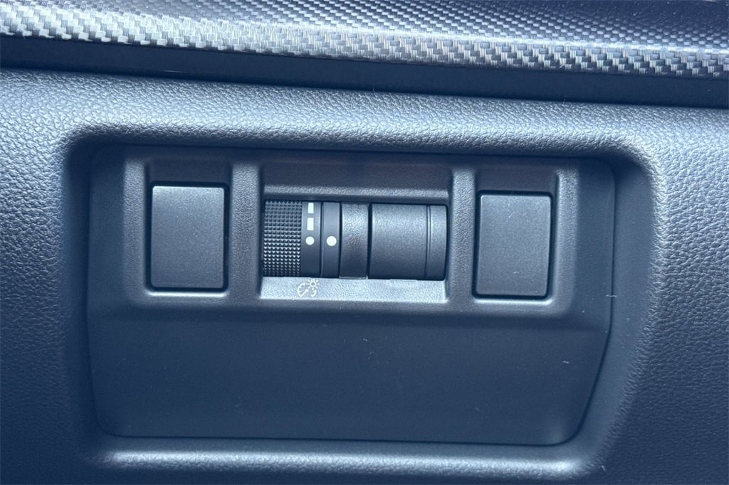 New 2025 Subaru Crosstrek 2.5i Premium image 31