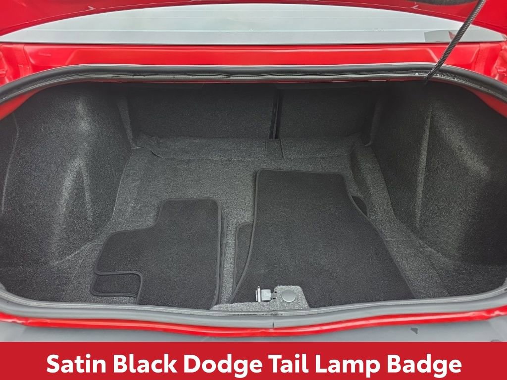 Used 2022 Dodge Challenger SXT w/ Plus Package image 35