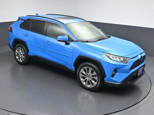 Used 2021 Toyota RAV4 XLE Premium AWD/4WD image 44