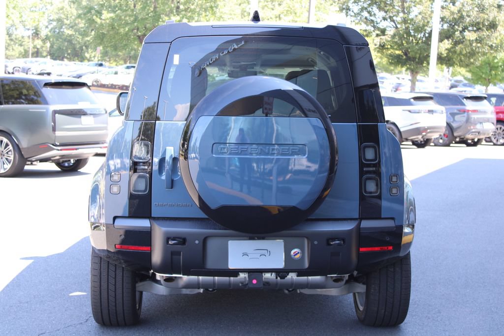 New 2026 Land Rover Defender 110 X-Dynamic SE AWD/4WD image 4
