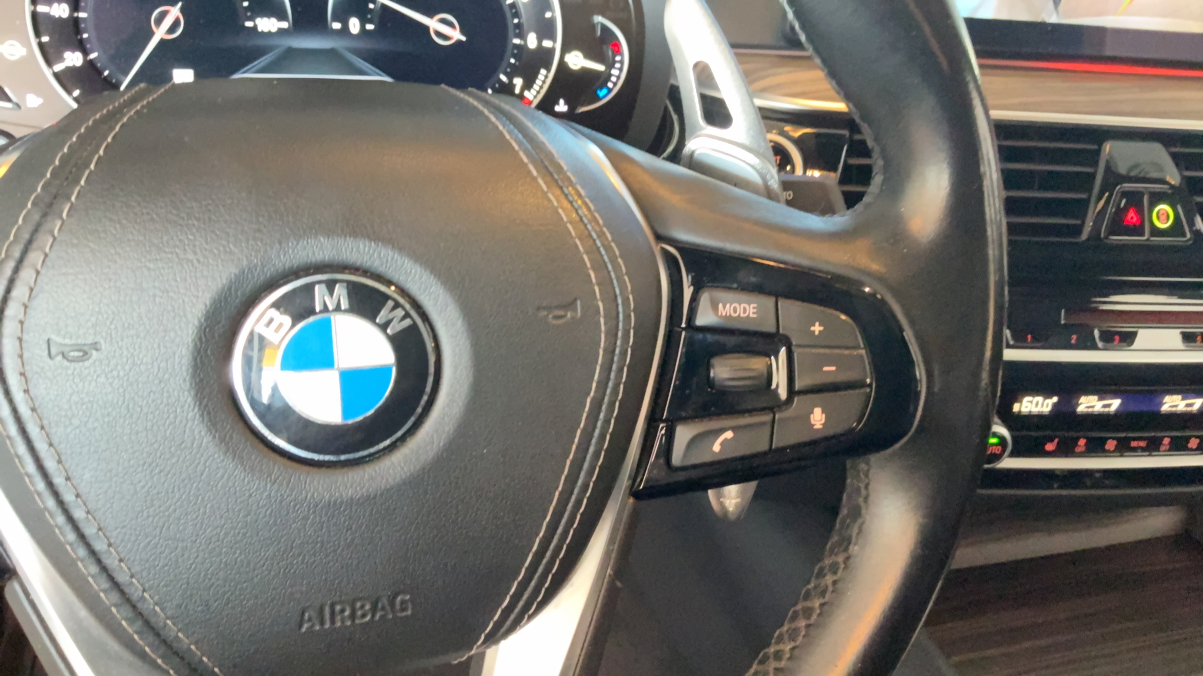 Used 2017 BMW 540i RWD image 22