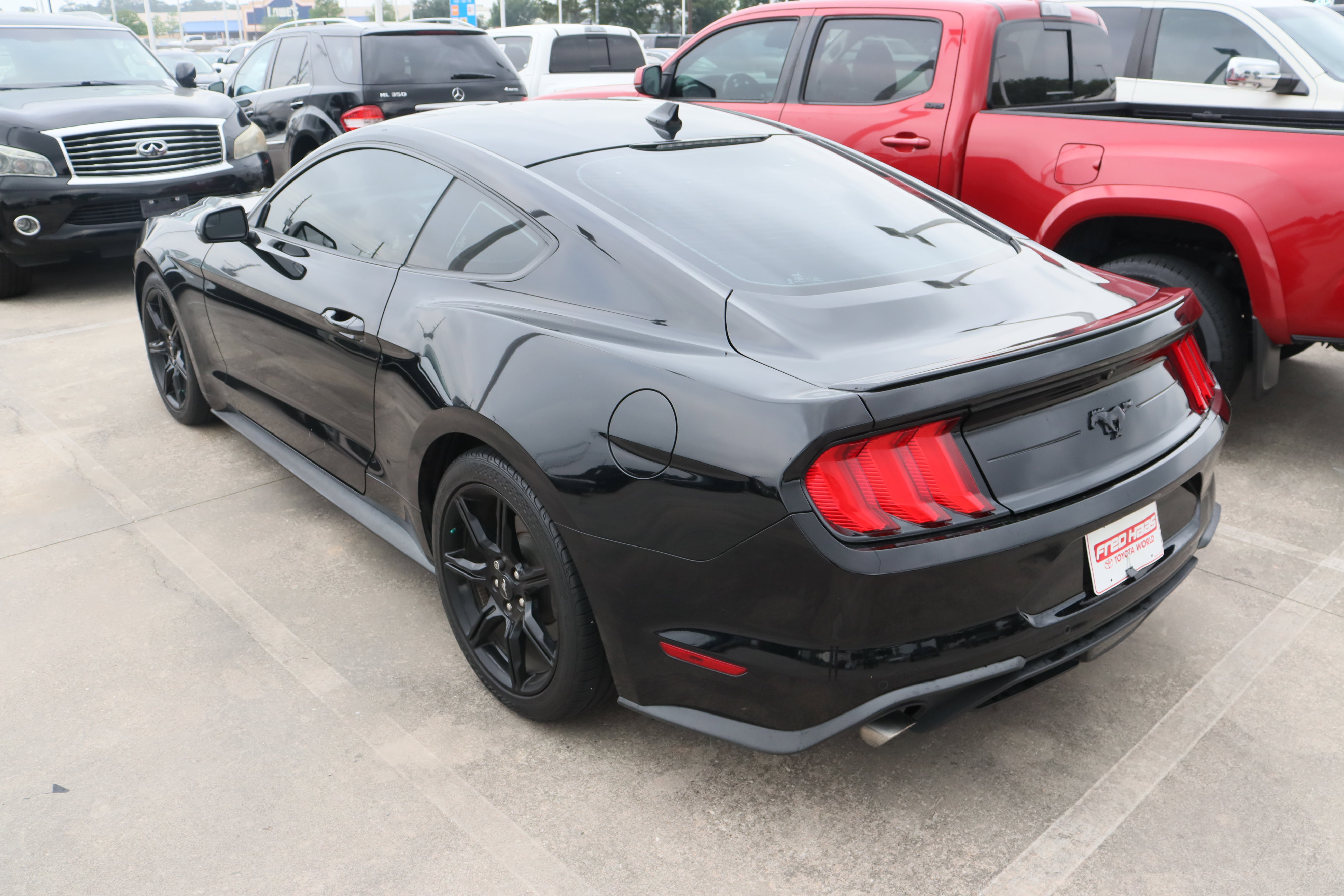 Used 2020 Ford Mustang Coupe w/ Equipment Group 101A RWD image 6
