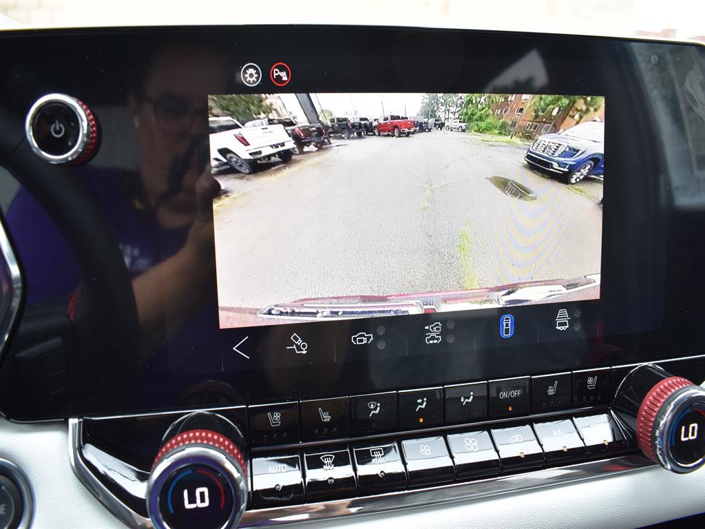 New 2025 GMC Canyon AT4 w/ AT4X Package image 16