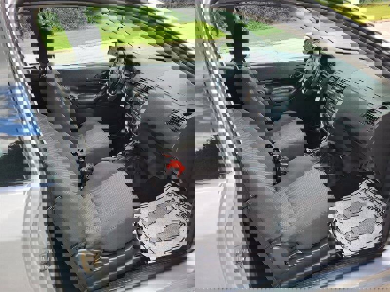 Used 2005 Ford Focus SE image 14