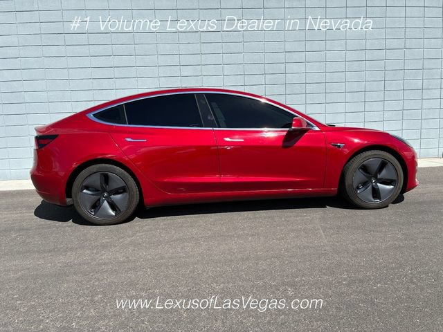 Used 2019 Tesla Model 3 Standard Range RWD image 2
