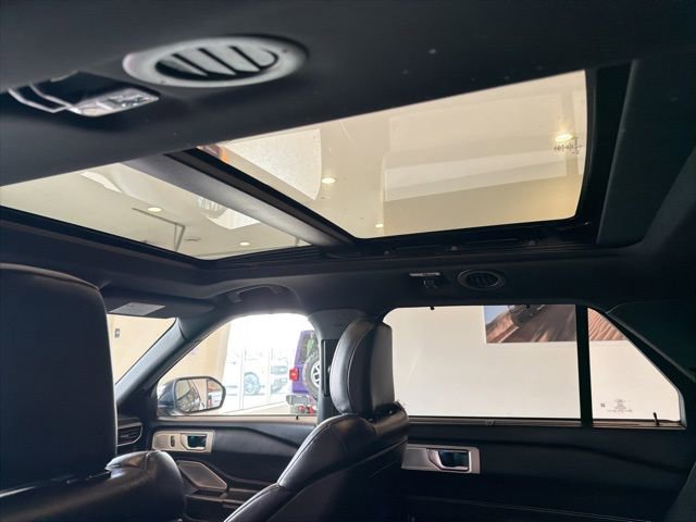 Used 2020 Ford Explorer ST w/ Premium Technology Package AWD/4WD image 20