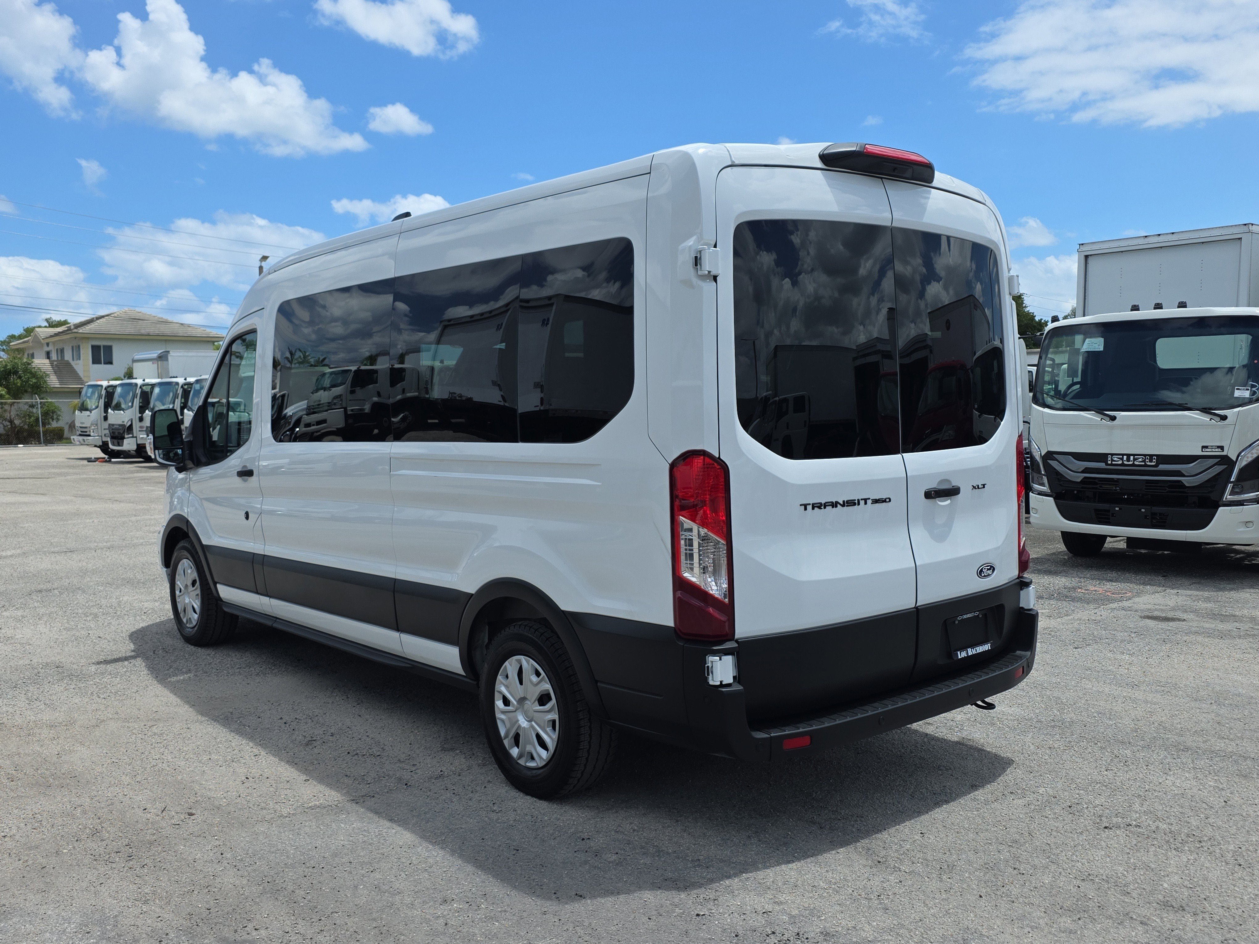 Used 2026 Ford Transit 350 XLT RWD image 5