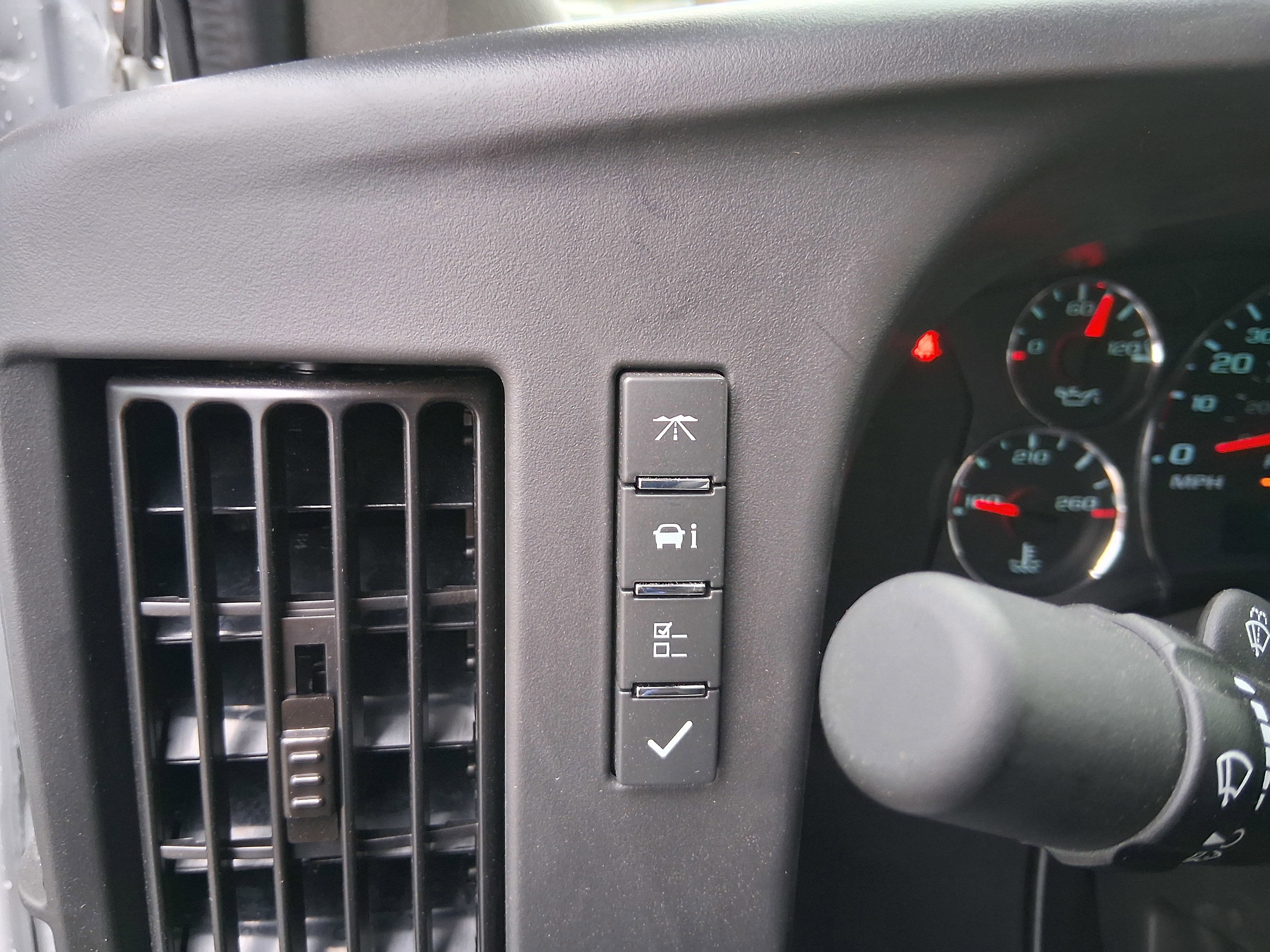 New 2025 GMC Savana 3500 w/ Driver Convenience Package image 20
