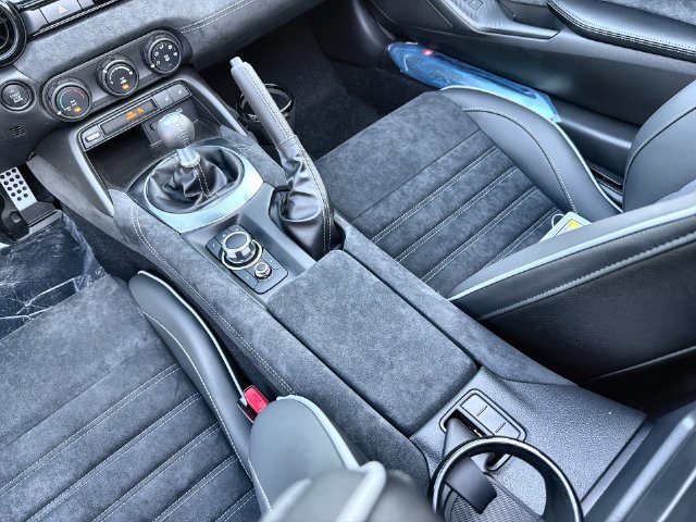 New 2026 MAZDA MX-5 Miata RF Club w/ Interior Package RWD image 21