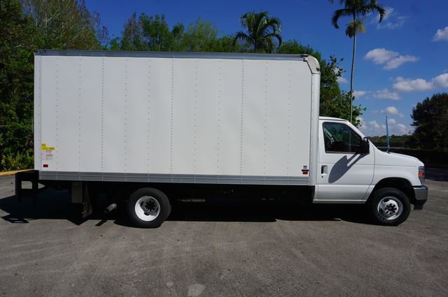 New 2027 Ford E-450 and Econoline 450 Super Duty w/ Power Equipment Group image 17