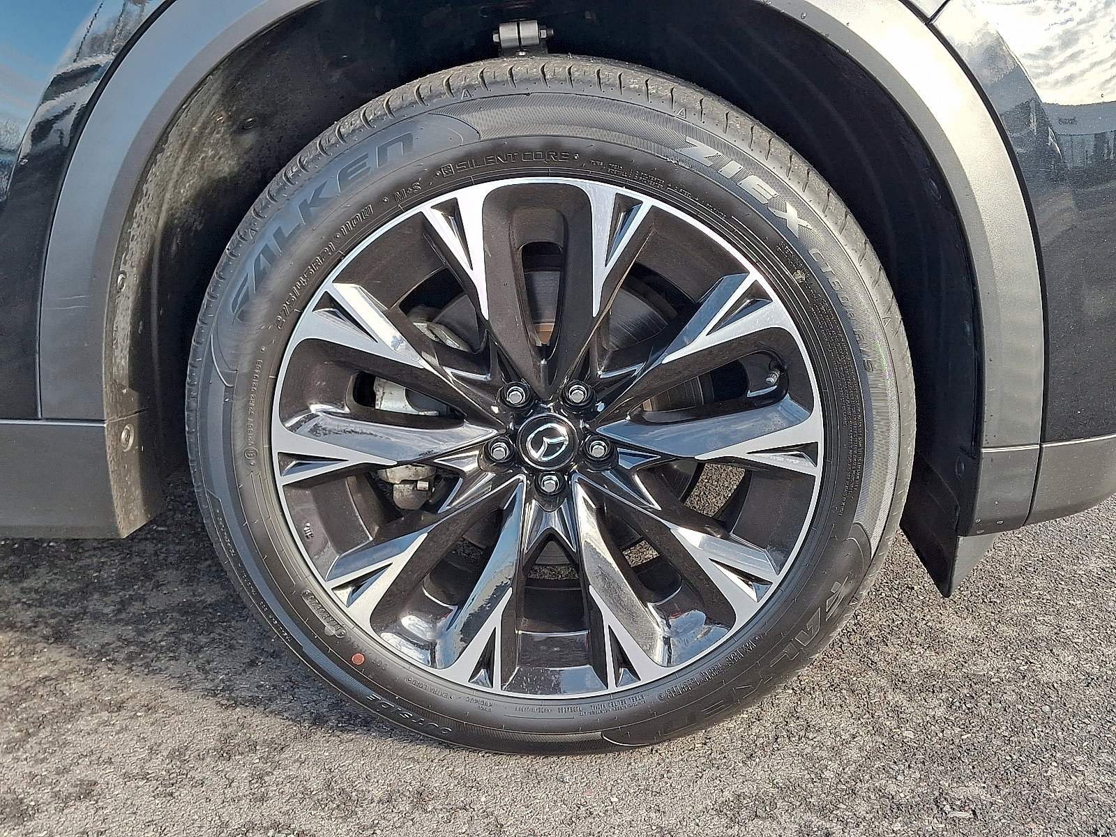 Certified 2024 MAZDA CX-90 Plug-In Hybrid w/ Premium Plus image 9