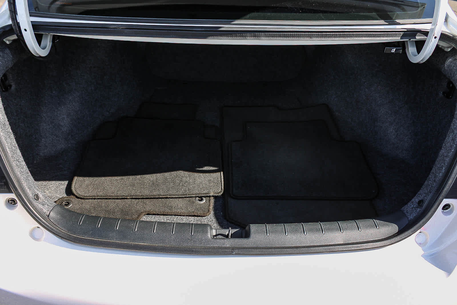 Used 2017 Honda Accord LX image 22