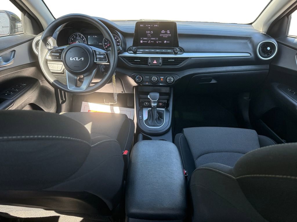 Used 2024 Kia Forte LXS w/ LXS Technology Package image 10