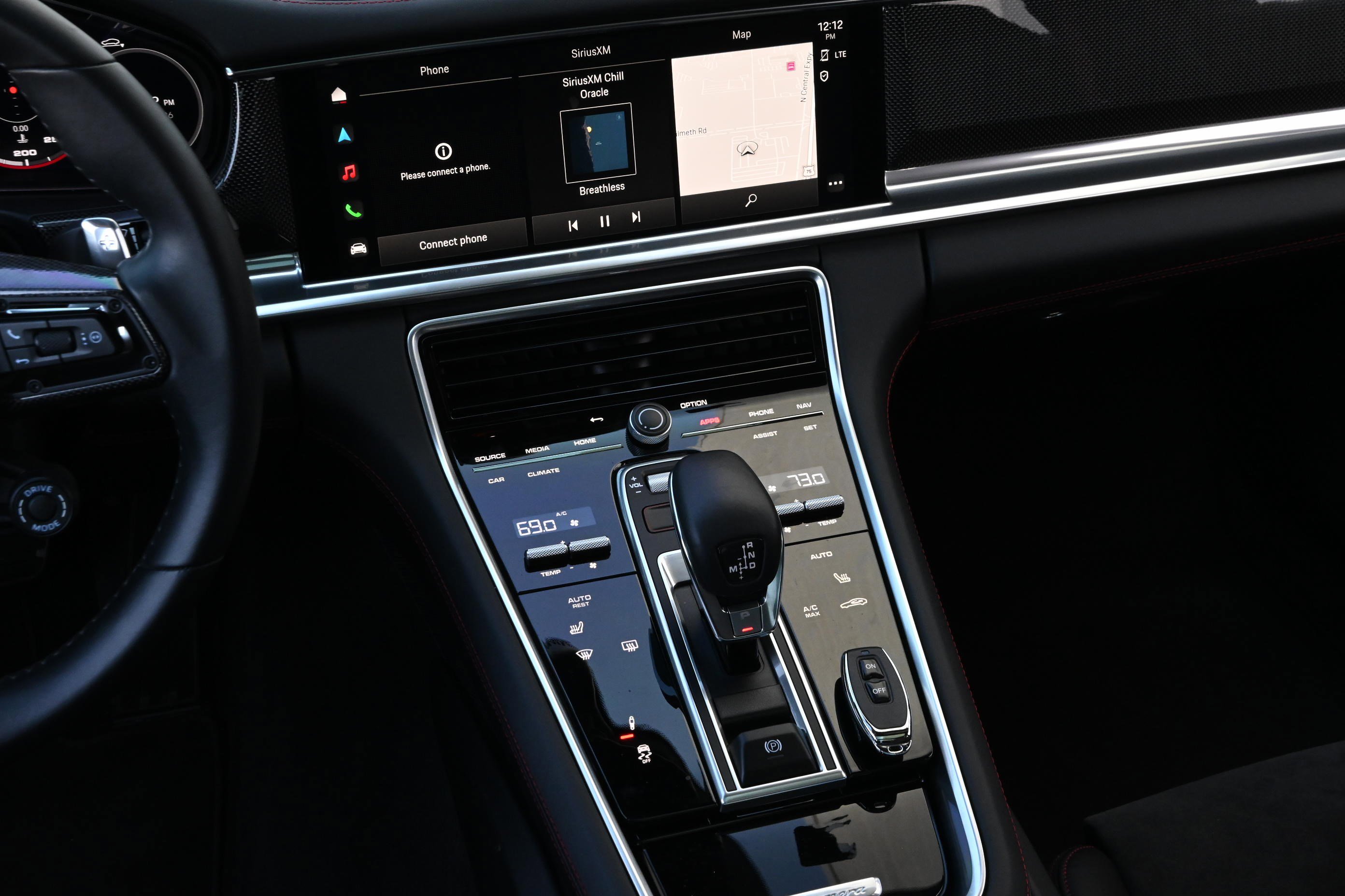 Used 2023 Porsche Panamera GTS image 38