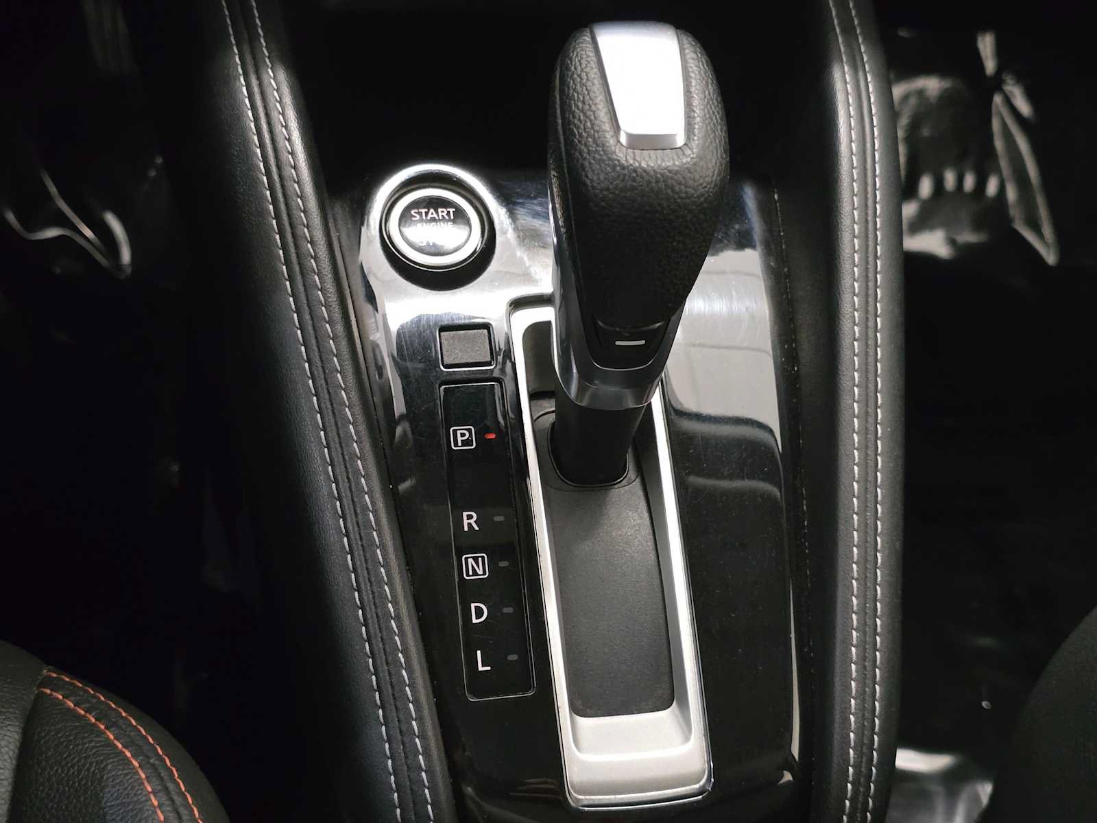 Used 2020 Nissan Kicks SR FWD image 16