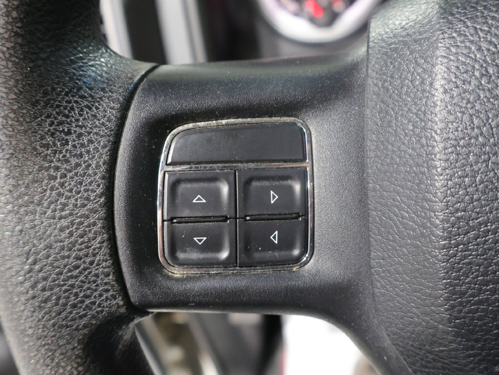Used 2014 RAM 1500 ST w/ SXT Appearance Group AWD/4WD image 8