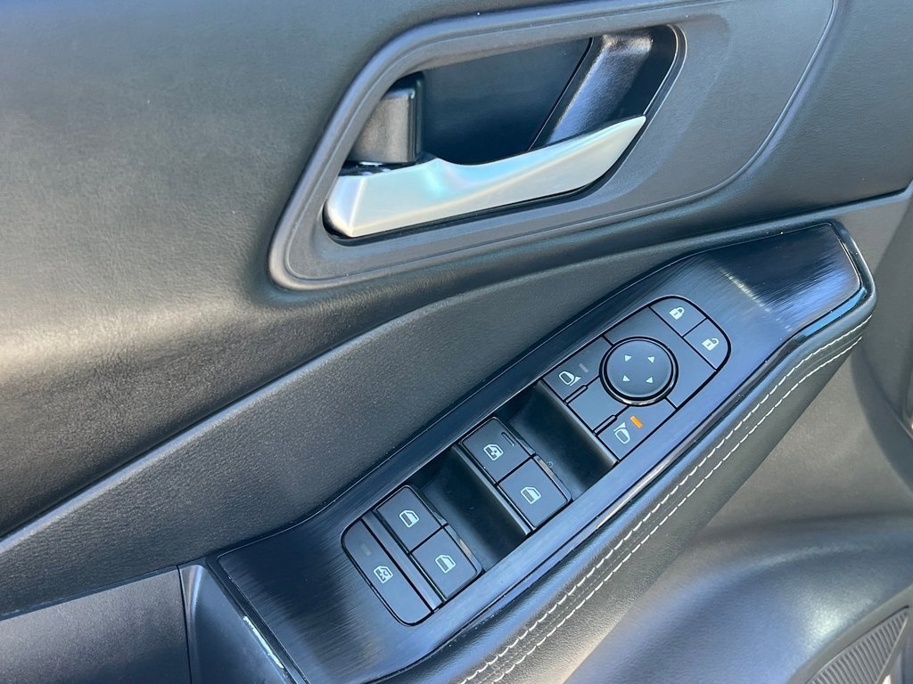 Used 2024 Nissan Rogue SV image 22