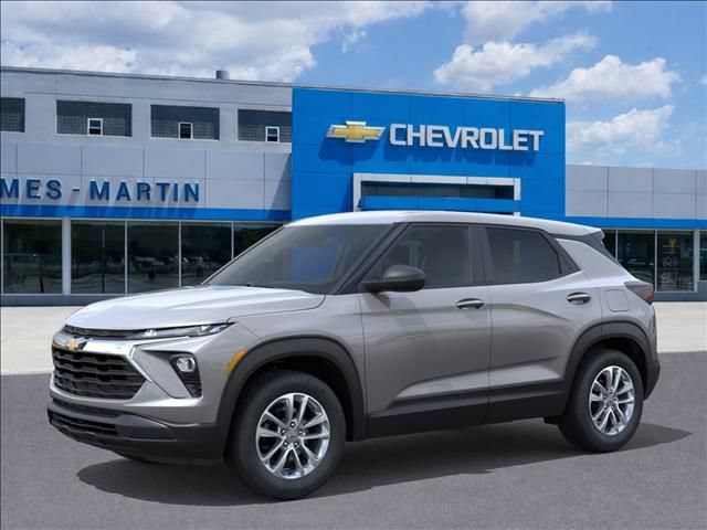 New 2026 Chevrolet TrailBlazer LS w/ LS Convenience Package FWD image 2