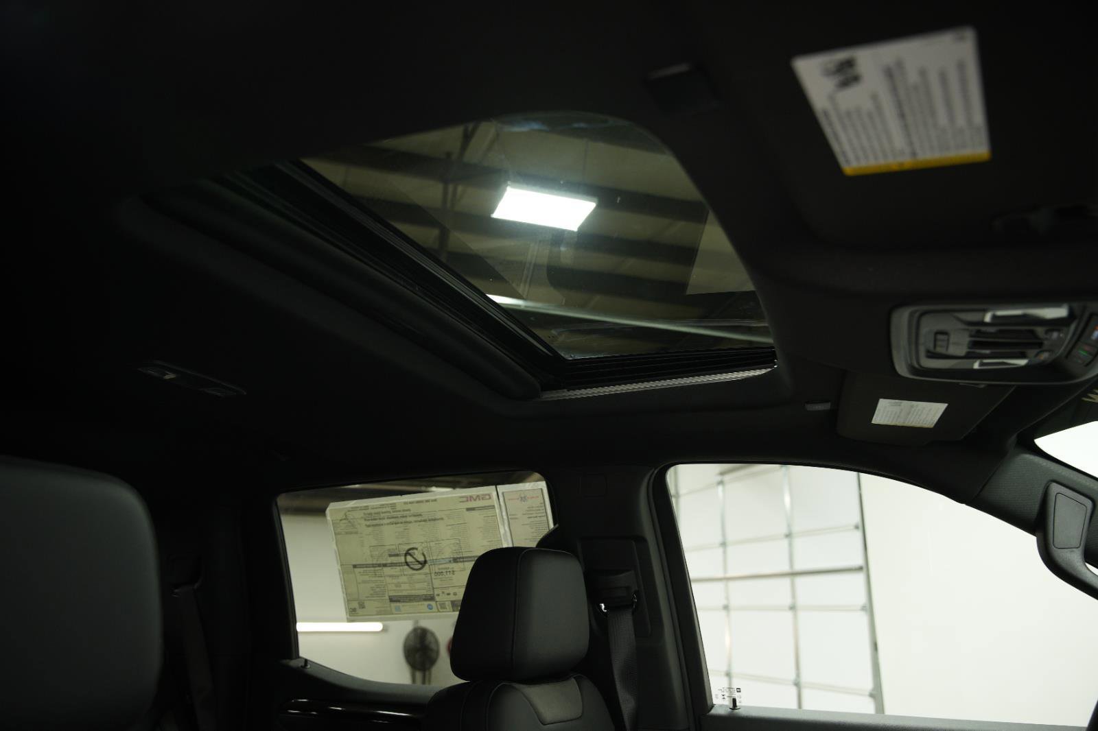 New 2026 GMC Sierra 1500 AT4 w/ AT4 Premium Package image 21