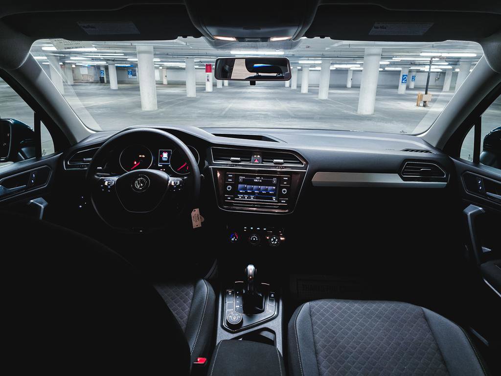 Used 2019 Volkswagen Tiguan S w/ Driver Assistance Package AWD/4WD image 3