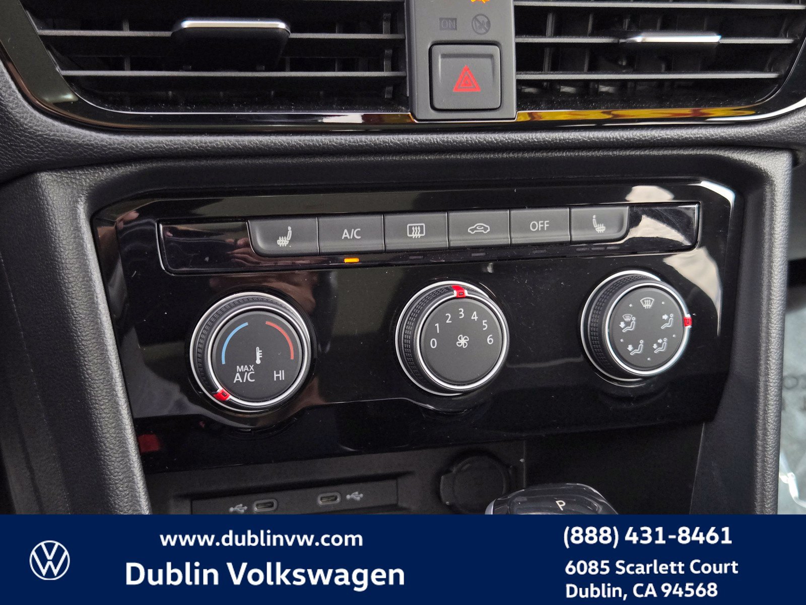 Certified 2023 Volkswagen Taos SE w/ Panoramic Sunroof Package FWD image 20