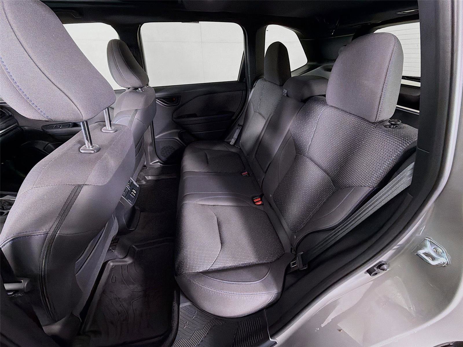 Used 2025 Subaru Forester Premium w/ Convenience Package #1 AWD/4WD image 22