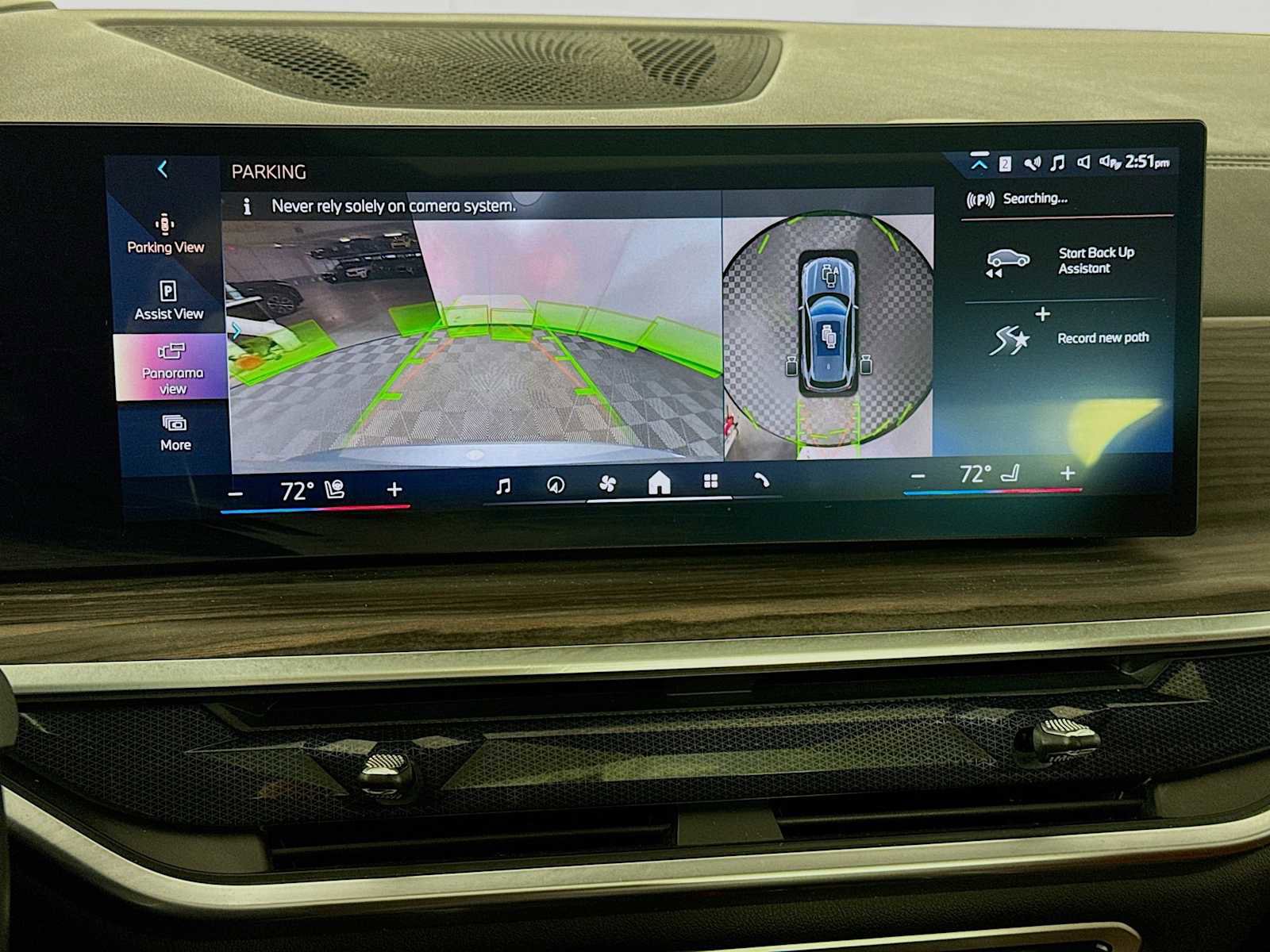 Used 2024 BMW X5 xDrive40i w/ M Sport Package image 16