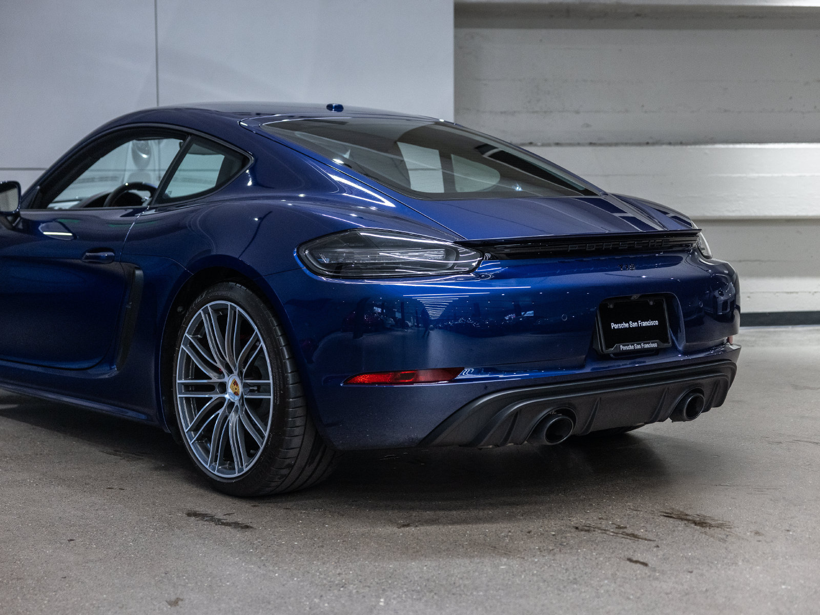 Certified 2025 Porsche 718 Cayman GTS RWD image 25