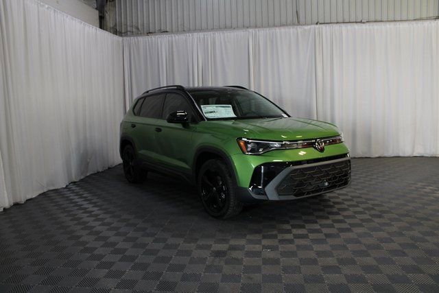 New 2025 Volkswagen Taos SE AWD/4WD image 25