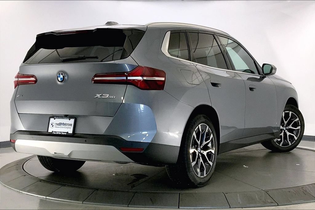 Certified 2025 BMW X3 xDrive30i w/ Premium Package AWD/4WD image 12