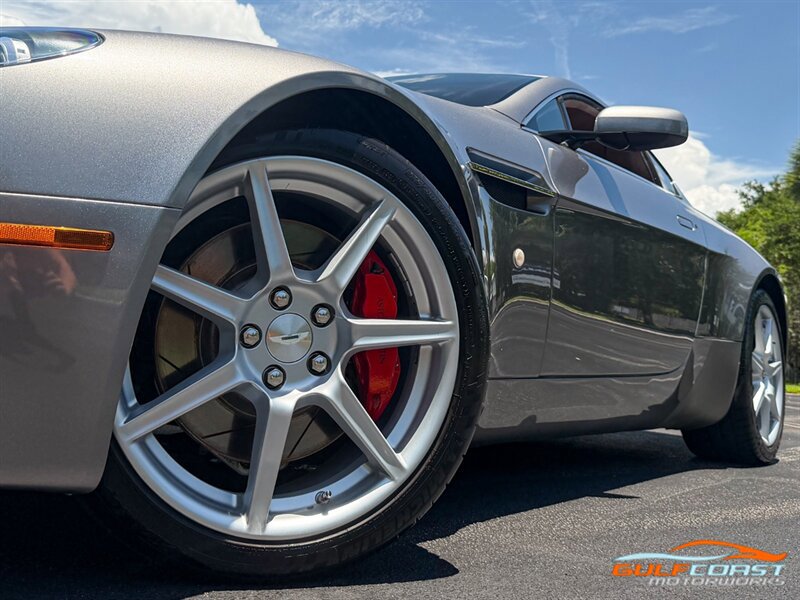 Used 2007 Aston Martin V8 Vantage Coupe RWD image 11
