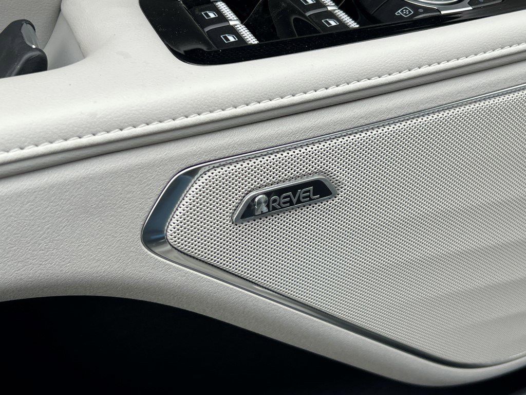 New 2026 Lincoln Nautilus Reserve w/ Jet Appearance Package image 15