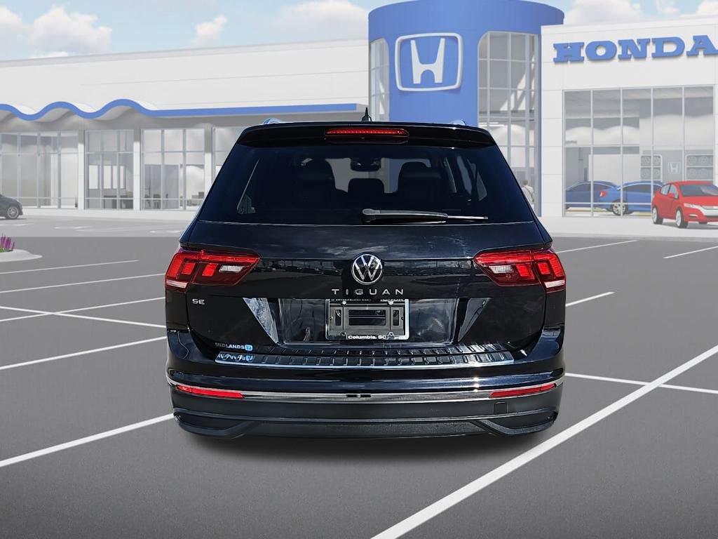 Used 2024 Volkswagen Tiguan SE image 7