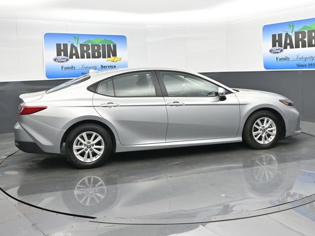 Used 2025 Toyota Camry LE w/ Convenience Package FWD image 6