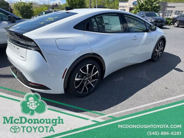 New 2026 Toyota Prius Plug-In Hybrid FWD image 8